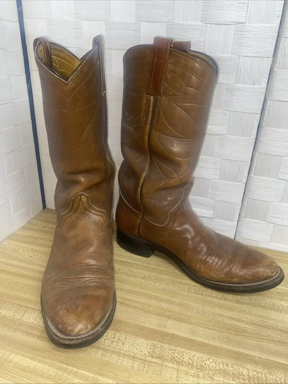 Hondo VTG 12” Tall Leather Western Cowboy Bulldog Heel Men Boots 8.5D